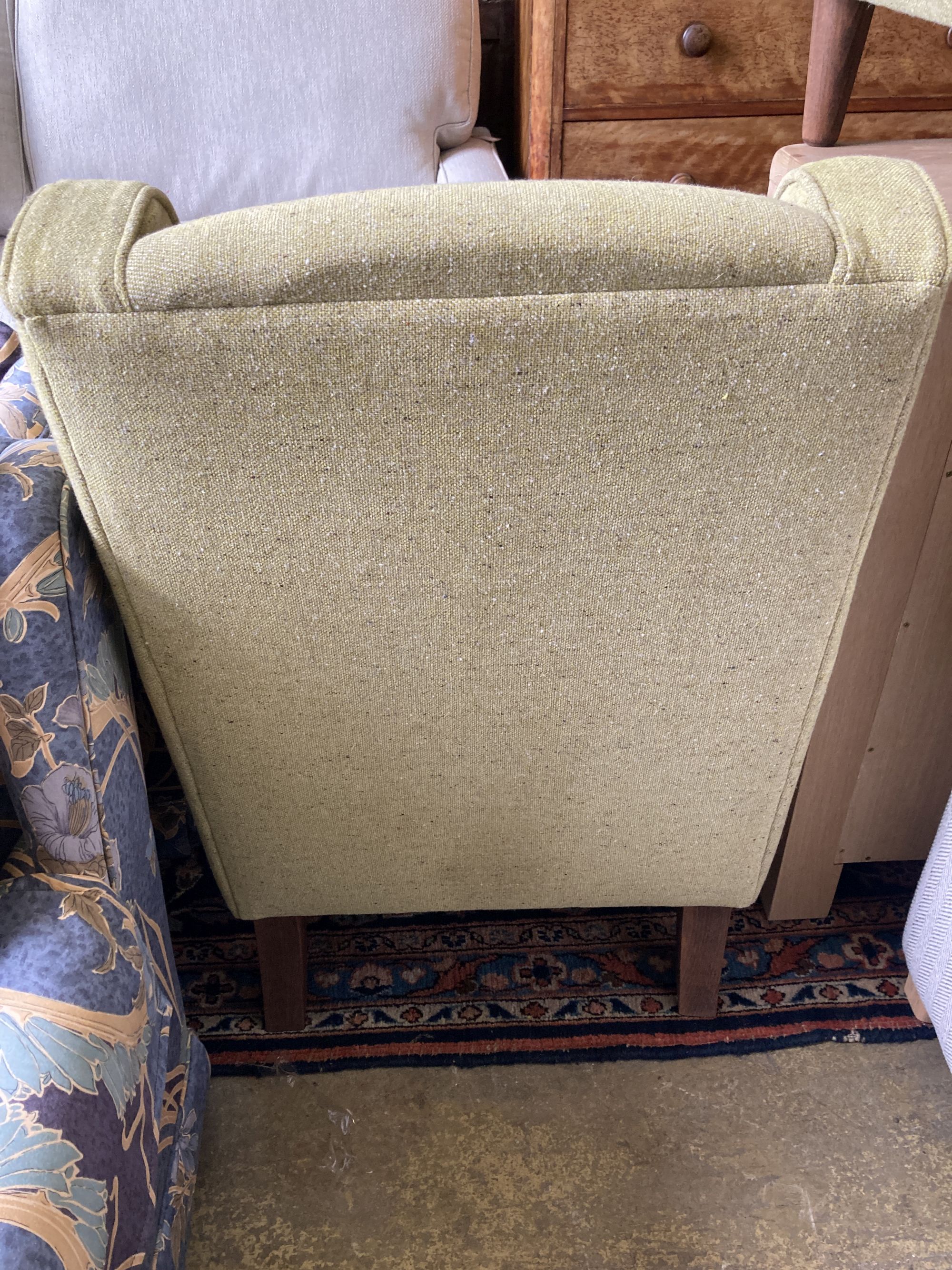 A pair of armchairs and a footstool, width 80cm, depth 75cm, height 93cm